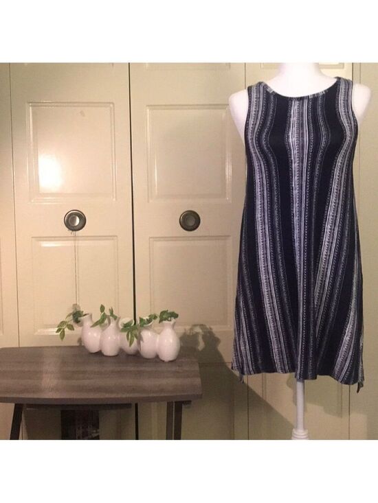 one clothing Dresses & Skirts - ONE CLOTHING LOS ANGELES BLUE WHITE STRIPED DRESS